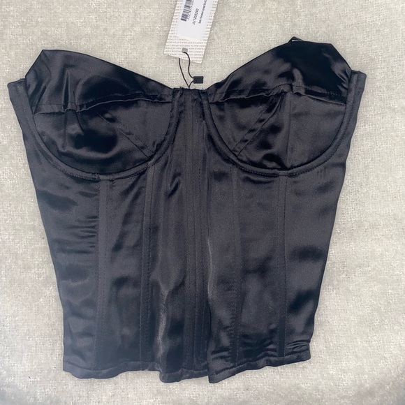 Satin Corset Top, Boohoo Size 8 crop top - Picture 3 of 4
